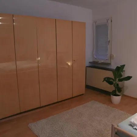 게스트하우스 Cafe-konditorei-pension Sander 니데르펠