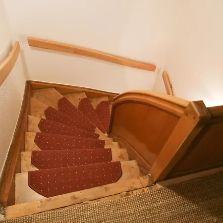 Cafe-konditorei-pension Sander 니데르펠