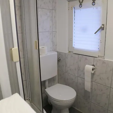 Cafe-konditorei-pension Sander