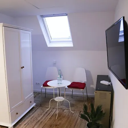 Cafe-konditorei-pension Sander 니데르펠