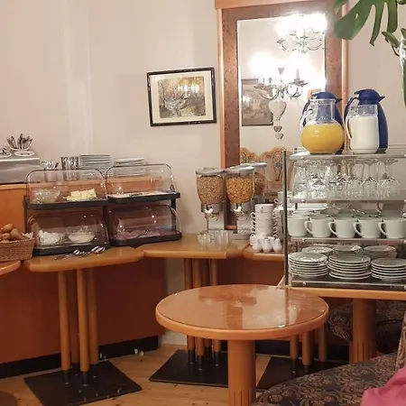 Cafe-konditorei-pension Sander * Niederfell