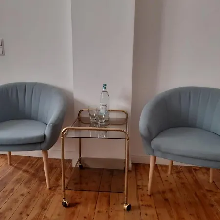 בית הארחה Cafe-konditorei-pension Sander Niederfell