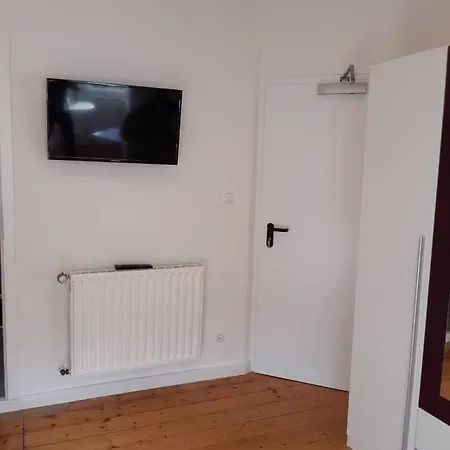 Cafe-konditorei-pension Sander בית הארחה 4*