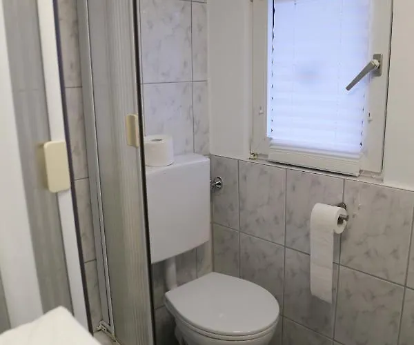 Cafe-konditorei-pension Sander