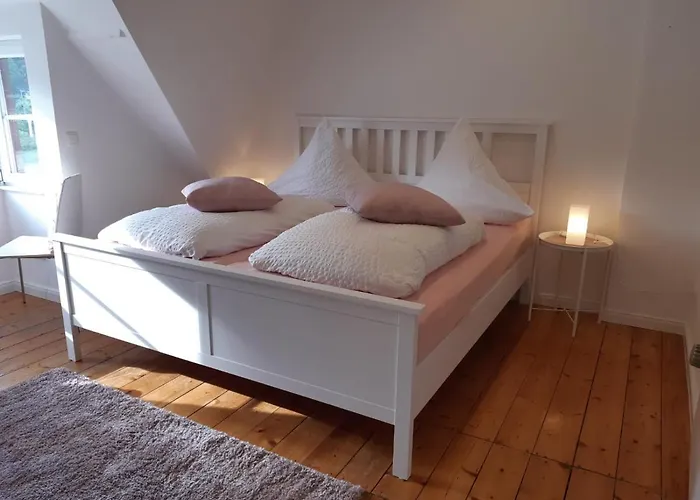 Gasthuis Cafe-konditorei-pension Sander 4*